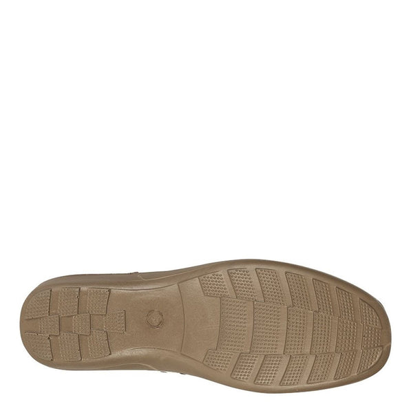 Boulevard L 516 Closed Toe Punched Casual Sandals